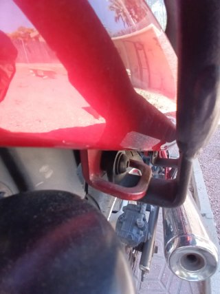 Baúl con Soporte Moto Shad