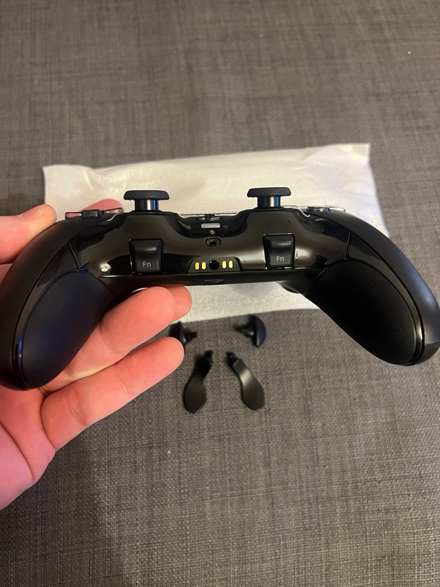 Mando DualSense Edge Sony joysticks TMR K-silver