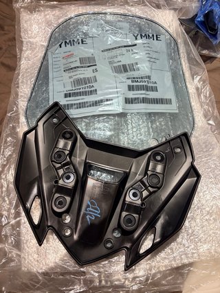 Parabrisas Yamaha Xmax 2025 Negro