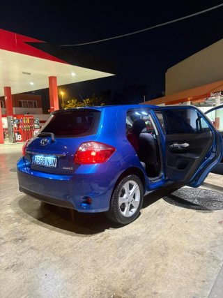 Toyota Auris 2012