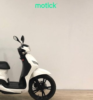 PEUGEOT TWEET 125 (BAUL) (IVA DEDUCIBLE)