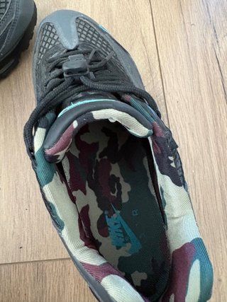 Zapatillas Corteiz Negras y Verdes