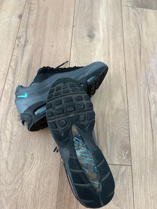 Zapatillas Corteiz Negras y Verdes