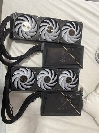 AORUS RTX 4090 PCB senza GPU