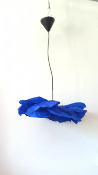 Lampadario fiore blu carta