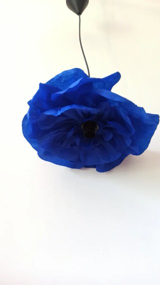 Lampadario fiore blu carta