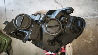 Faros delanteros Ingleses Mercedes-Benz.