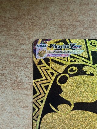 Pikachu VMAX TG29/TG30 Black Gold