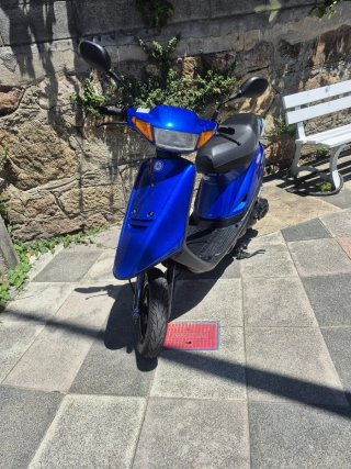 Yamaha Jog R Azul