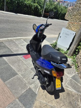 Yamaha Jog R Azul