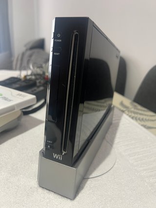 Consola Nintendo Wii + Accesorios y Juegos