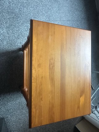 2 Mesas de pino - 20€ y 25€