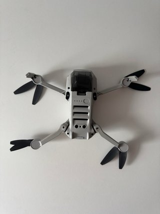Dron DJl Mini 4k