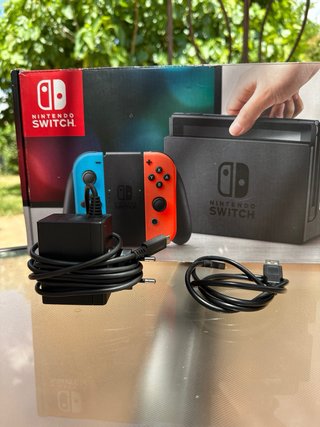 IMPECABLE | Nintendo Switch con accessori