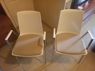 Set di 2 Sedie Moderne Bianche e Beige