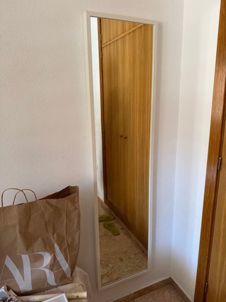 Espejo de pared Ikea beige