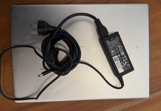 Dell Inspiron 16 5630 Portátil Gris