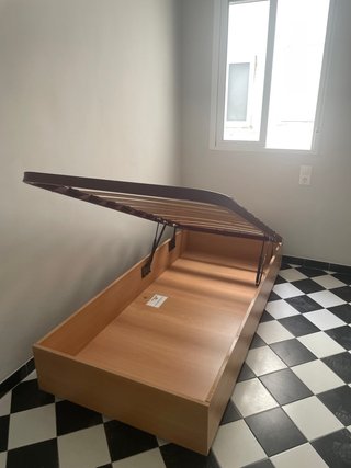 Canapé abatible madera y metal