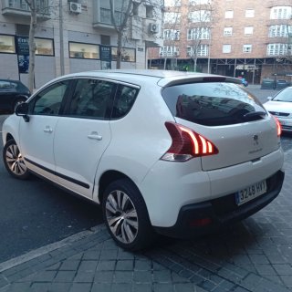 Peugeot 3008 cambio automático impecable