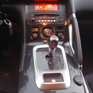 Peugeot 3008 cambio automático impecable