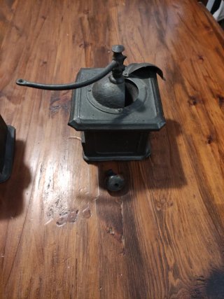 Lote 2 Molinillos Café Antiguos Metal  Vintage