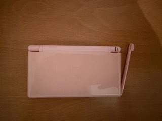 Nintendo DS Lite Rosa + Cargador
