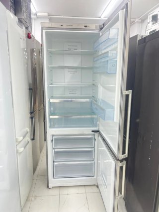 Nevera marca Bosch con garantía Transporte