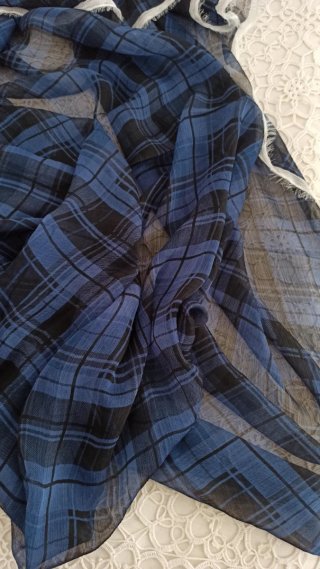 3 scampoli tessuti fantasia scozzese