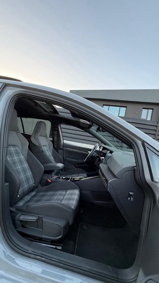Volkswagen Golf 2025