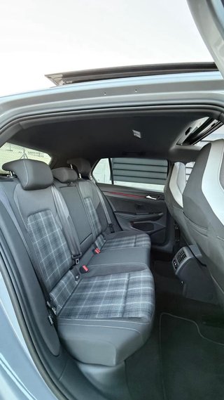 Volkswagen Golf 2025