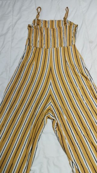 Mono rayas amarillo y blanco