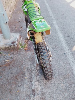 Moto Kawasaki Motocross Verde/Blanca