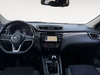Nissan Qashqai DIG-T 115 Visia 4X2 85 kW (115 CV)