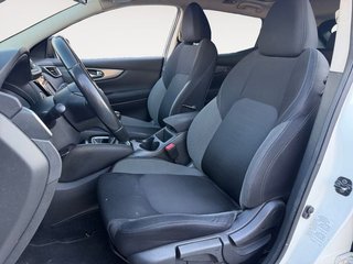 Nissan Qashqai DIG-T 115 Visia 4X2 85 kW (115 CV)