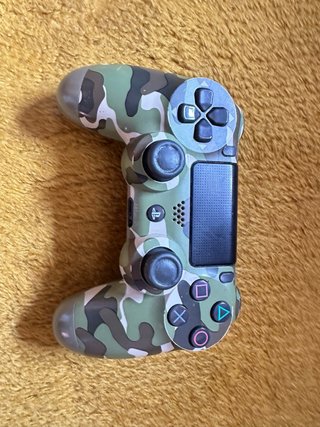 Pacchetto PS4 + Seagate 4T + Controller