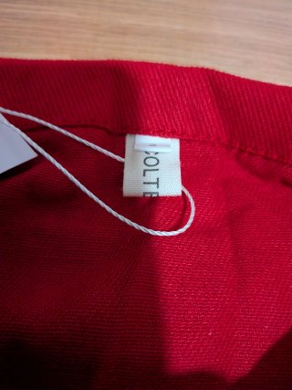 Blusa roja Coltekaex nueva con etiquetas