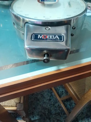 Báscula MOBBA años 70