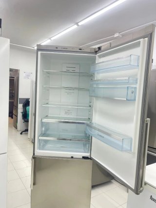 Nevera marca Bosch con garantia transporte