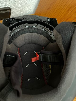 Casco de moto Caberg amarillo y negro