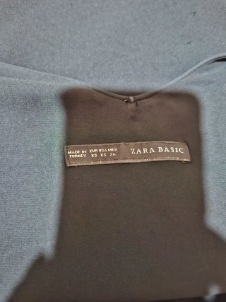 Blusa ZARA negra tirantes