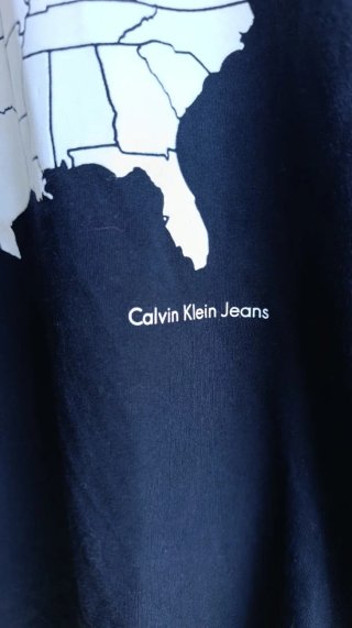Camiseta Calvin Klein Mapa USA Talla M