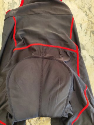 Culotte ciclista negro y rojo Talla S