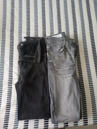 Pantalones vaqueros Zara y Pull&Bear T34/32