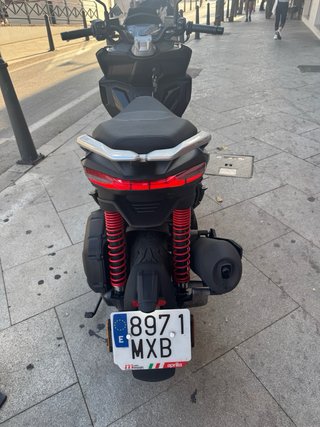 Aprilia SR 125 GT con 2300km