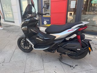 Aprilia SR 125 GT con 2300km