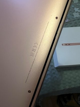 MacBook Air M1 2020 Rosa - Pantalla Rota