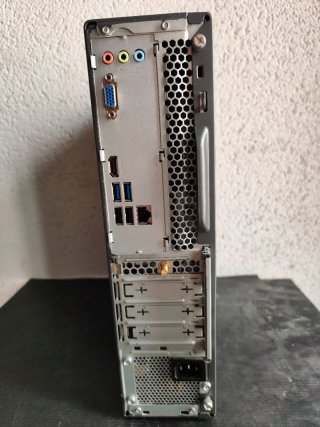 Torre computer Lenovo
