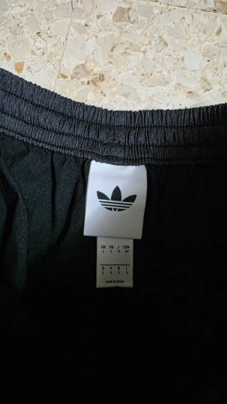 Short adidas baggy ancho S