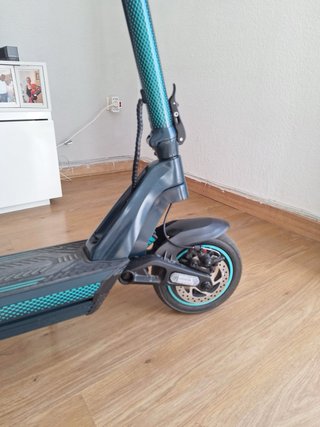 Patinete Eléctrico Cecotec Bongo