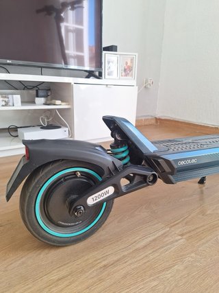 Patinete Eléctrico Cecotec Bongo
